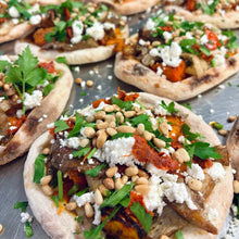 Afbeelding laden  in gallerij, HAPJE / Mini pizza van het wknd